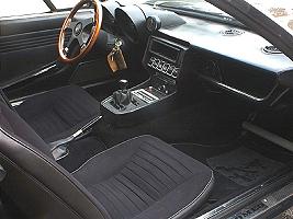 Alfa Romeo Montreal cockpit