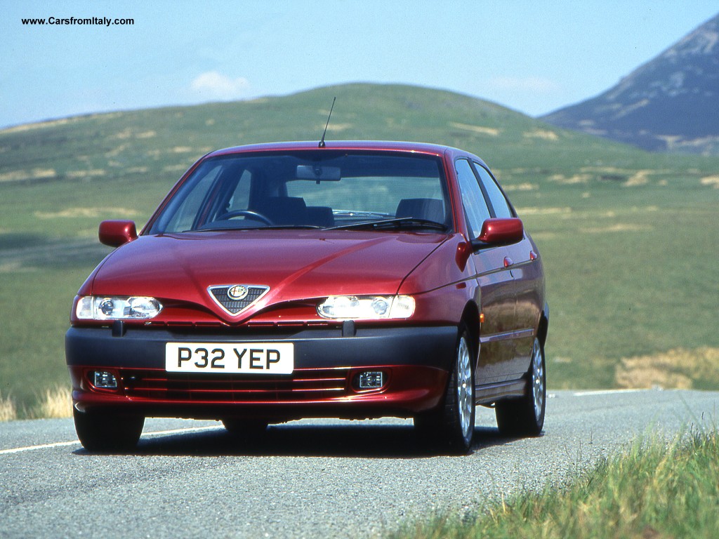 Alfa Romeo 146 - this make take a little while to download