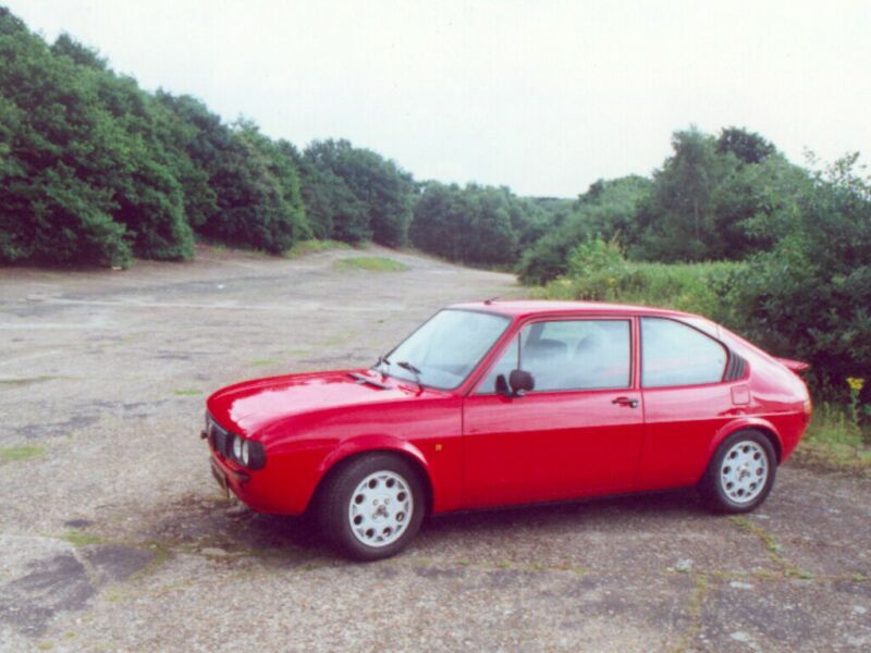 Alfa Romeo Alfasud - this may take a little while to download