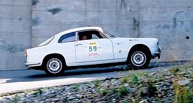 Alfa Romeo Giulietta Sprint - Click for larger image