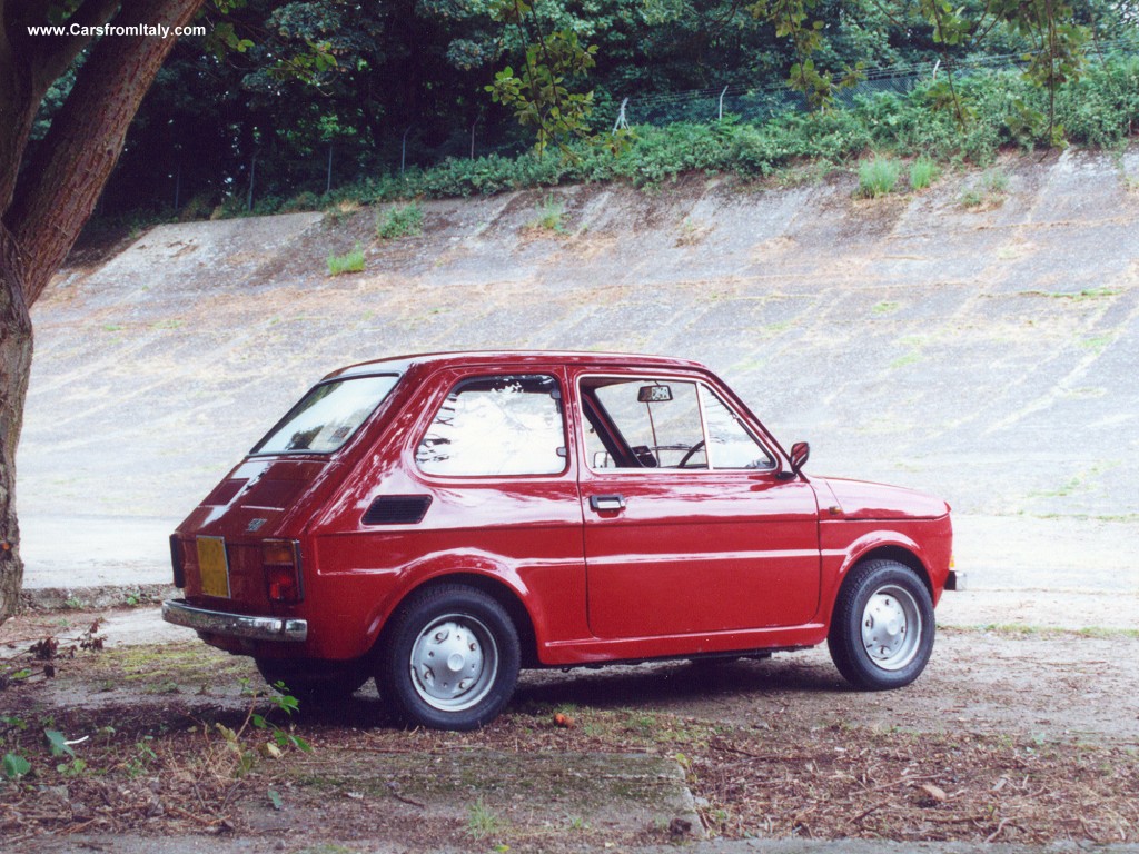 Fiat 126 - this make take a little while to download