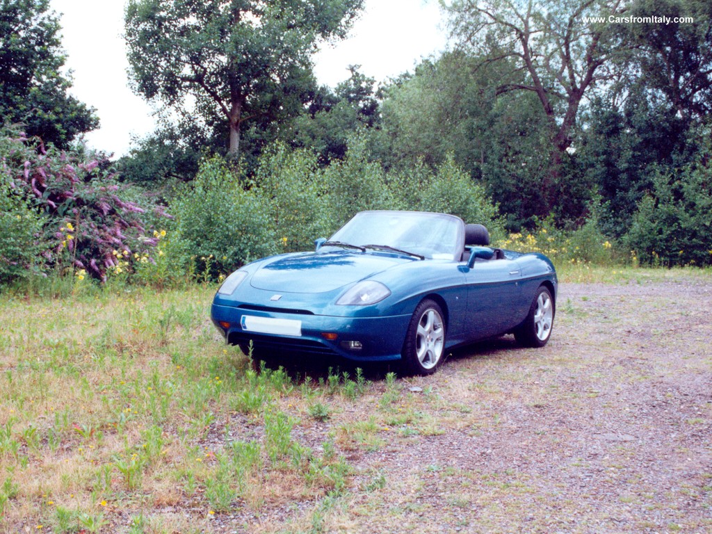 Fiat Barchetta - this make take a little while to download