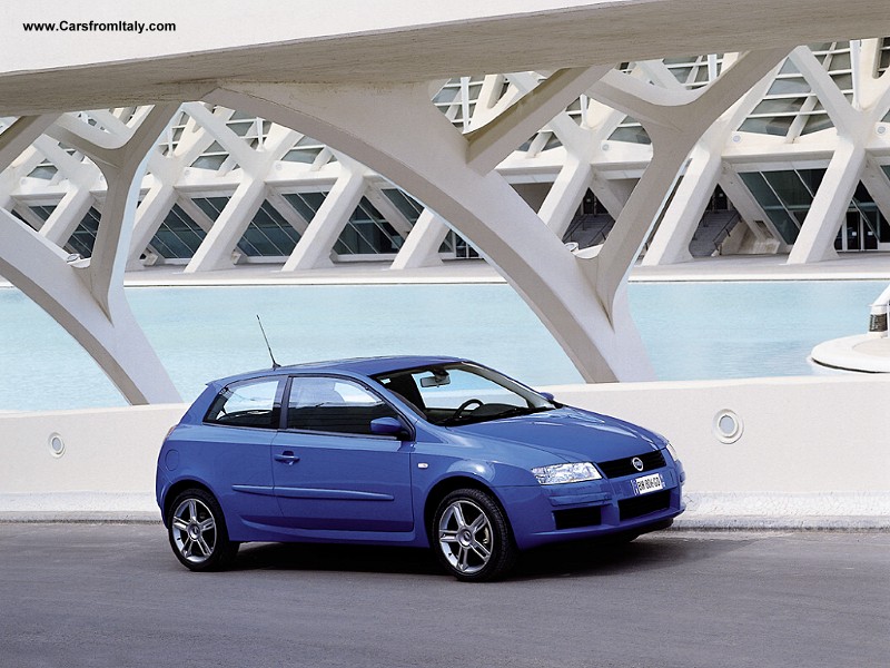 Fiat Stilo - this may take a little while to download
