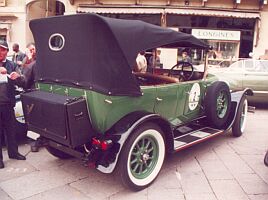 Ansaldo 4C Torpedo (1924) at the 2001 Giro Storico di Lombardia