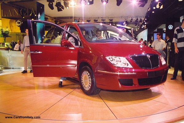 Lancia Phedra at the Paris Motorshow